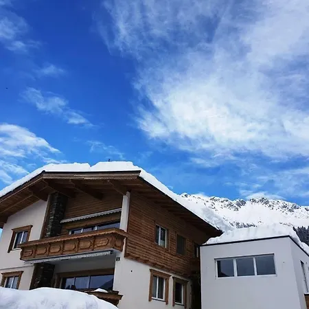 Casa Vierthaler Apartment Scheffau am Wilden Kaiser Exterior photo